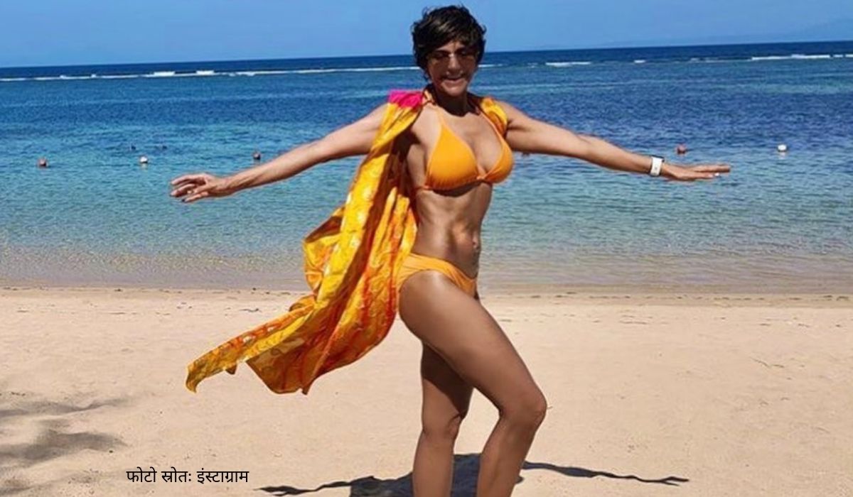 Mandira Bedi ने ‘समुंदर बीच’ से शेयर की हॉट बोल्ड फोटो, सोशल मीडिया पर हो रही है वायरल।