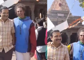 अभिनेता अक्षय कुमार (Akshay Kumar) अपनी फिल्म ‘ओह माई गॉड 2’(OMG 2) की शूटिंग महाकाल की नगरी उज्जैन में कर रहे हैं। जहां वह अपने मित्र पंकज त्रिपाठी के साथ भगवान महाकाल का आशीर्वाद लेने पहुंचेय।