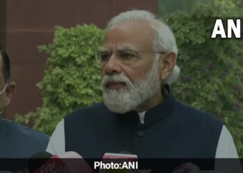 Winter session of Parliament: शीतकालीन सत्र से पहले बोले मोदी, हमारी सरकार संसद के शीतकालीन सत्र के दौरान सभी सवालों के जवाब देने के लिए तैयार है।