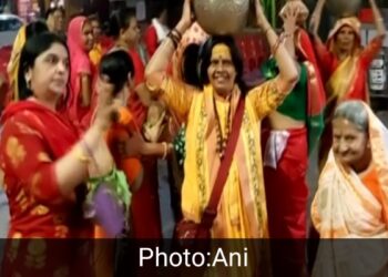देश में आज विभिन्न प्रांतों में लोग अलग-अलग त्यौहार मना रहे हैं। कहीं चैत्र नवरात्रि, कहीं नवरेह, कहीं उगादी, कहीं गुड़ी पड़वा (Gudi padwa) तो कहीं रमज़ान मुबारक।