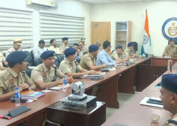 पुलिस आयुक्त राकेश कुमार आर्य ने ज्वाइंट सीपी सहित सभी डीसीपी,एसीपी के साथ मीटिंग कर कानून व्यवस्था की समक्षा कर आवश्यक दिशा निर्देश दिये